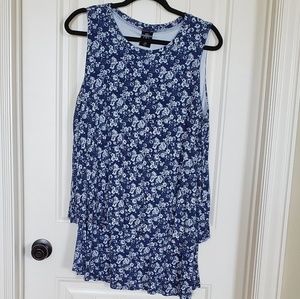 3 for $15 A&D Tiered Tunic navy white floral